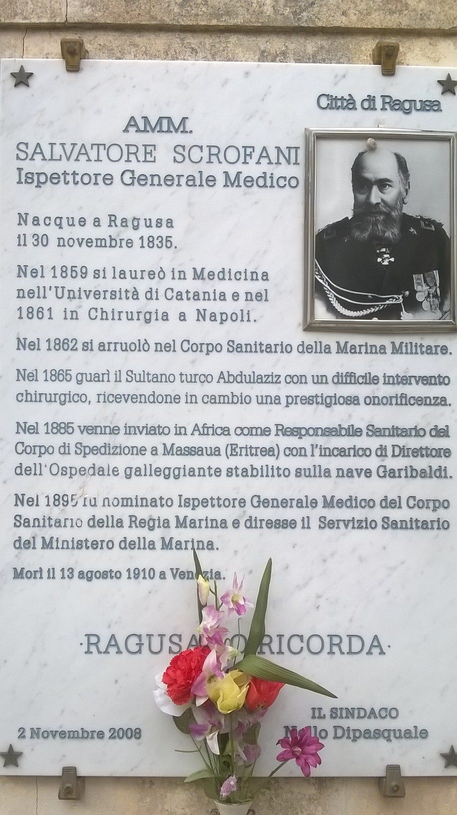 Salvatore%20Scrofani%27s%20tomb%2C%20Ragusa%20-%2002.jpg
